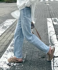 カットオフストレートデニムパンツ(ブリーチ)