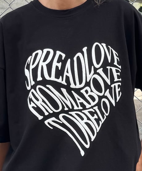 フロントハートロゴTシャツ(ブラック)