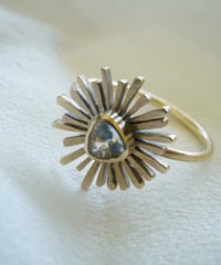 Suria Ring White Sapphire (GGTL No,201817) 10K 9号