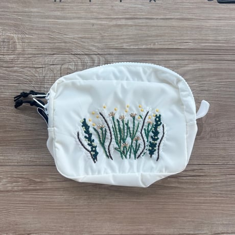 Okara-ai-nitta /Rektan Broderi