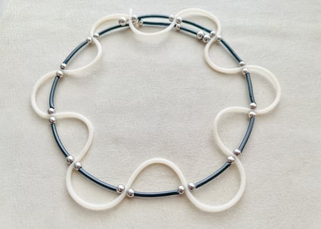 【Casual Choker "TOY"】Ecru 01