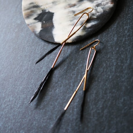 black feather Earrings[Fo-13]