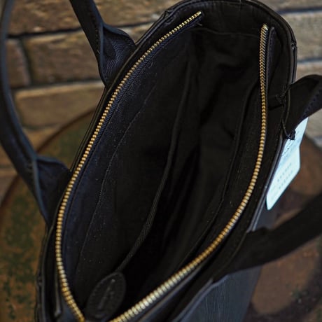 DEER HORN SMITH'S ／ EZO DEER LEATHER DIA STITCH HAND BAG