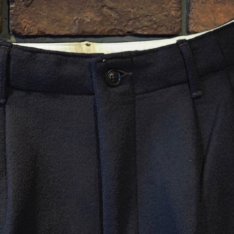 FULLCOUNT／Wool Melton Wide Tuck Trousers