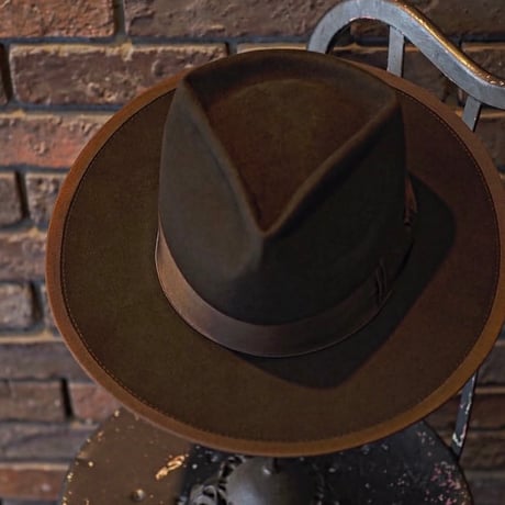 THE.H .W.DOG＆CO.  / OPEN CROWN BEAVER -Brown-