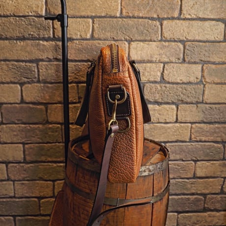 CORONADO LEATHER / AMERICAN BISON SHOULDER BRIEFCASE