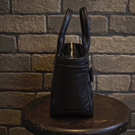 DEER HORN SMITH'S ／ EZO DEER LEATHER DIA STITCH HAND BAG