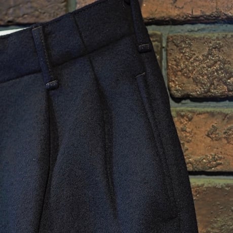 FULLCOUNT／Wool Melton Wide Tuck Trousers
