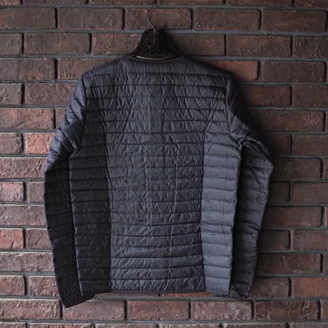 patagonia／Men's L/W Down Sweater Cardigan