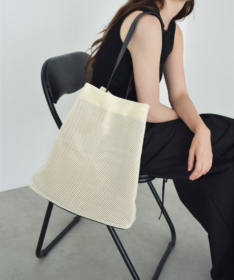 bag2-02679U　ドロスト メッシュ トートバッグ　エクリュ　ブラック