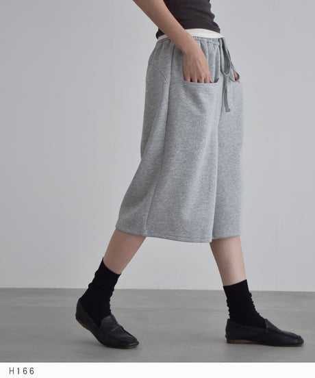 グレーのみ 8月中旬入荷分　予約販売　bottoms-02327U　Sweat Half Pants