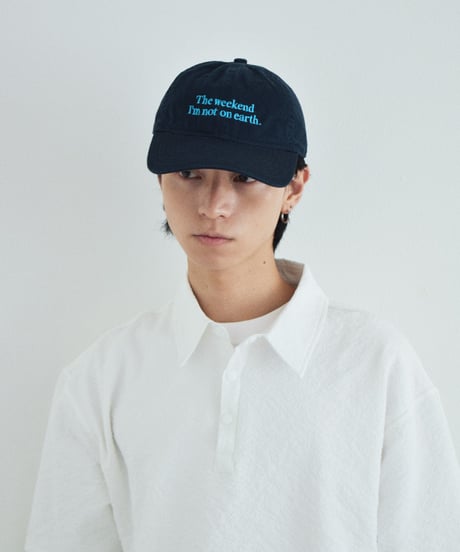 nh-cap-02068U　" The weekend I'm not on earth. "  メッセージキャップ　エクリュ　ネイビー