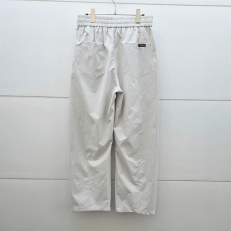 【受注期間10/14〜20】Tuck curve Pants