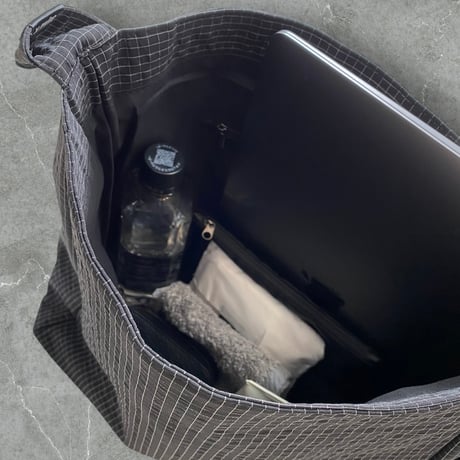 Sucker stripe Shoulder bag