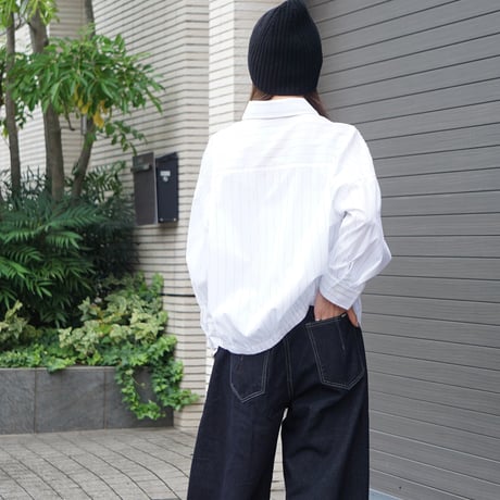 Three-quarter sleeve striped shirt
