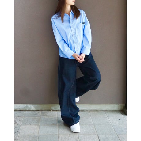 Three-quarter sleeve striped shirt