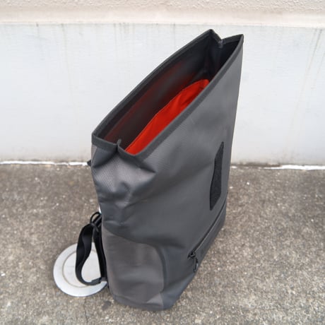 WP ROLLTOP S ［ANTHRACITE］