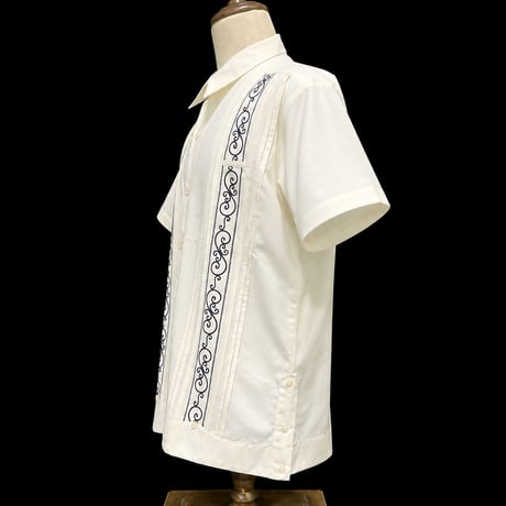 【半袖】【 ESGS-11S-OFB 】【S/S GUAYAMISA】【OFF WHITE x BLACK】 【オフホワイト x 黒】