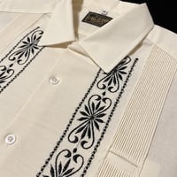 【ご注文日より１年以内にお届け】【受注生産】【半袖】【 ESG-01S-OFB 】【 REJILLADA 】【 OFF WHITE x BLACK 】【 オフホワイトx 黒 】