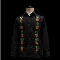 【ご注文日より１年以内にお届け】【受注生産】【長袖】【CACTUS 手刺繍】【HANDMADE】【ESGP-07L-W】【L/S GUAYAMISA】【BLACK】【黒】