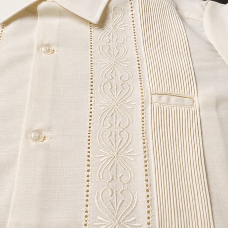 【ご注文日より１年以内にお届け】【受注生産】【半袖】【 ESG-01S-OF 】【 S/S GUAYABERA 】【 REJILLADA 】【 OFF WHITE 】【 オフホワイト 】