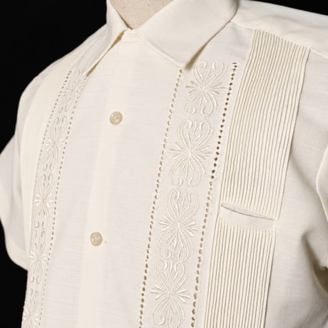 【ご注文日より１年以内にお届け】【受注生産】【半袖】【 ESG-01S-OF 】【 S/S GUAYABERA 】【 REJILLADA 】【 OFF WHITE 】【 オフホワイト 】