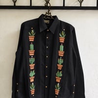 【ご注文日より１年以内にお届け】【受注生産】【長袖】【CACTUS 手刺繍】【HANDMADE】【ESGP-07L-W】【L/S GUAYAMISA】【BLACK】【黒】