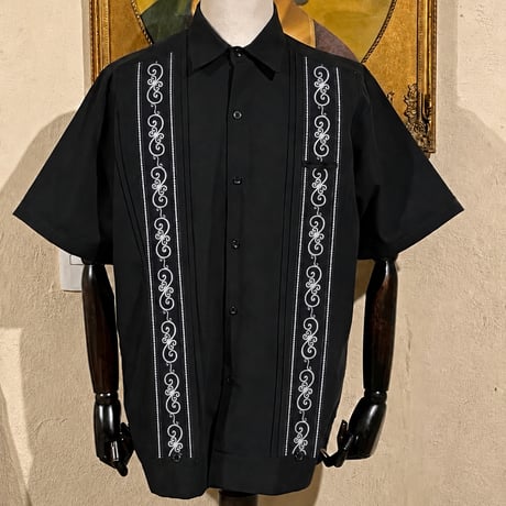 Estrella Standard Guayabera
