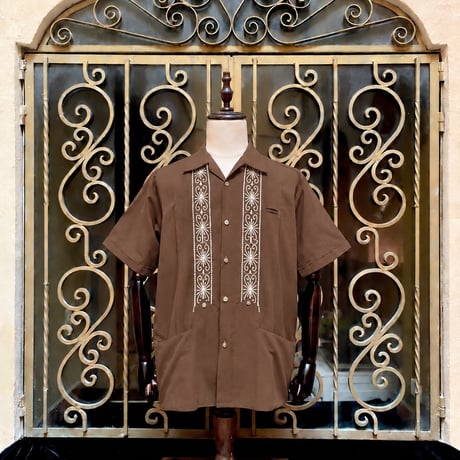 【ご注文日より１年以内にお届け】【受注生産】【半袖】【 ESG-01S-BRW 】【 S/S GUAYABERA 】【 REJILLADA 】【 BROWNxWHITE 】【 茶色x白】