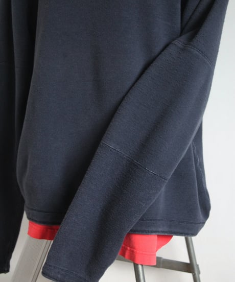 mid00s GAP 🌑 l/s tee made in bangladesh