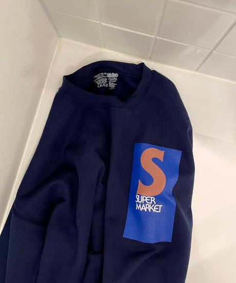SUPERMARKET    [ ART Director Font 🇺🇲🗽 ] Gildan crew