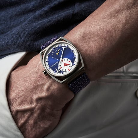 Louis Erard / Hall of Fame Collection / Alain Silberstein / LE85358TT05BTT90  Regulator Blue