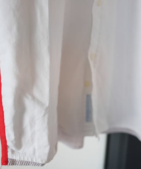 "カトマンズ刺繍の２面性の半袖シャツ" Duality half-sleeve shirt, Rebuild by vintages