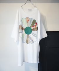 "私だけの花のTシャツ / 第九十一色" my own flower sweatshirt, patchworked by vintages