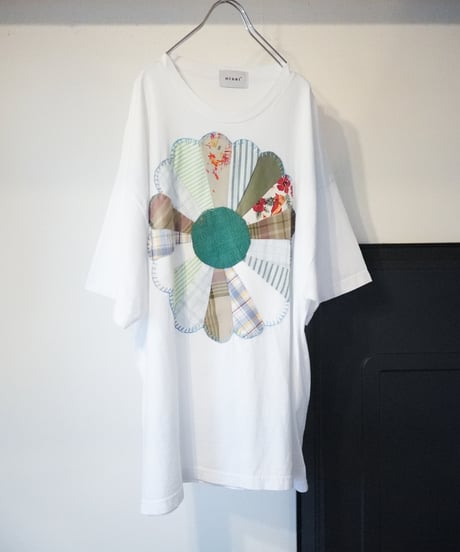 "私だけの花のTシャツ / 第九十一色" my own flower sweatshirt, patchworked by vintages