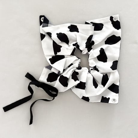 シュシュ SQUARE (BK×WH)