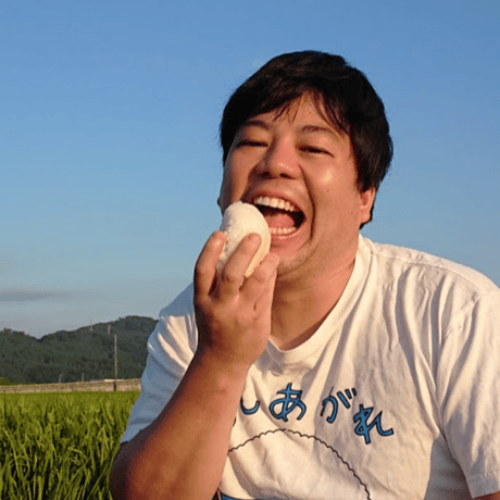 【飯めしあがれこにお（芸人）】先輩の家修繕費用寄付チャレンジTシャツ