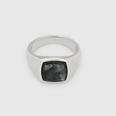 TOM WOOD   Kay Ring Larvikite