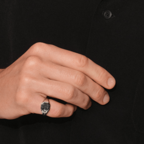 TOM WOOD  Dan Ring Black Larvikite