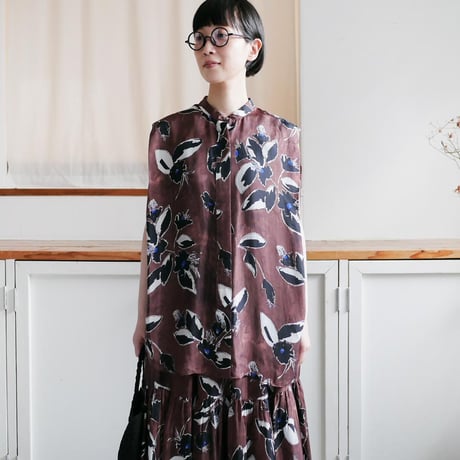 sacra | STORES