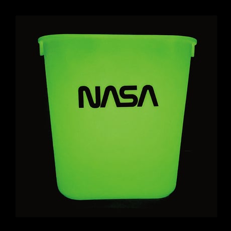 12L DUST BOX NASA  GLOW IN THE DARK