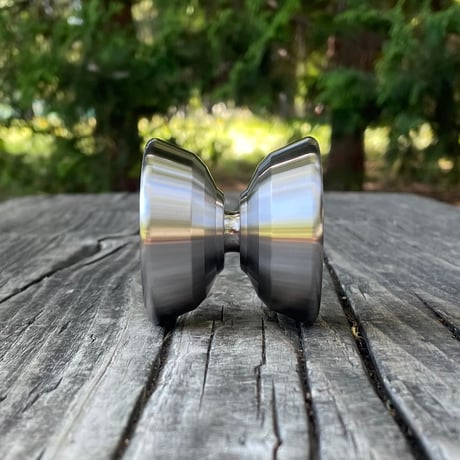 LaPua / Titanium RAW