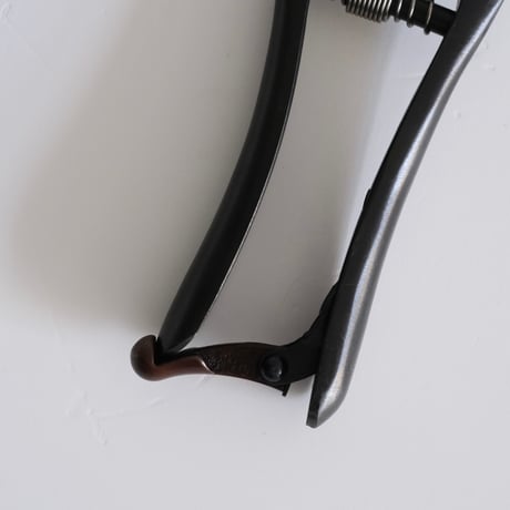 竹二作 / Thinning shears