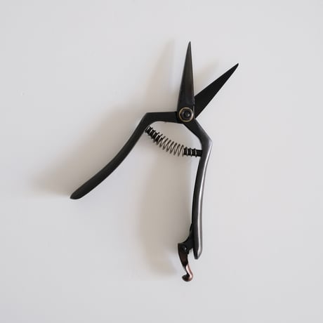竹二作 / Thinning shears