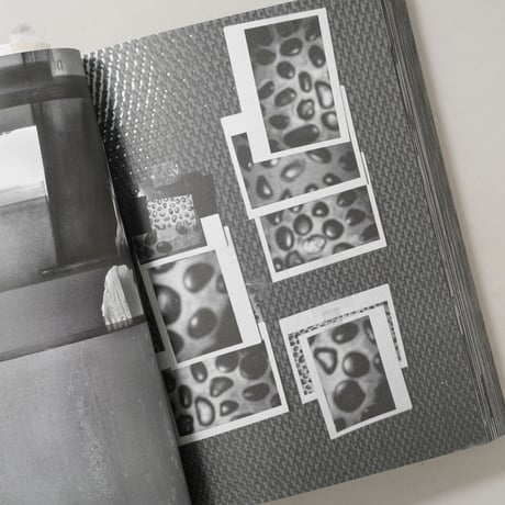 spew / 横田大輔(Daisuke Yokota)、宇田川直寛(Naohiro Utagawa)、北川浩司(Kouji Kitagawa)