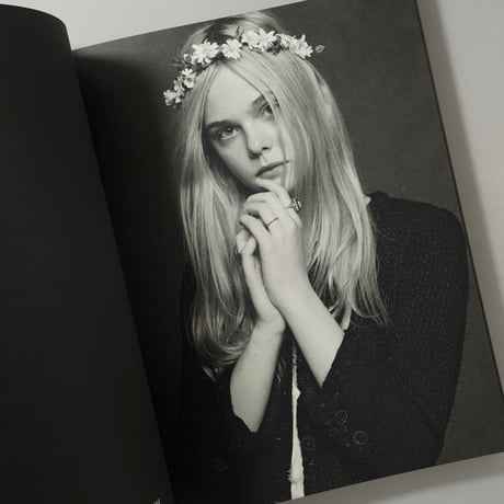 The Little Black Jacket Chanel’s Classic Revisited / Karl Lagerfeld(カール・ラガーフェルド)