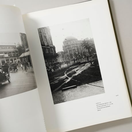 Germaine Krull Photographer of Modernity / Kim Sichel (キム・シシェル)