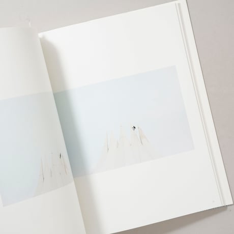 光は未来に届く / 野口里佳(Rika Noguchi)
