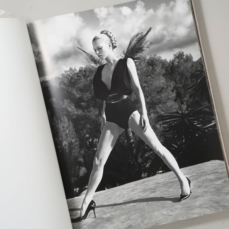 Kate Moss Book ケイトモス 大判 写真集 Kate:The Kate Moss Book | bookobscura｜写真集専門書店｜写