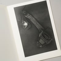 ON THE BEACH / 杉本博司（Hiroshi Sugimoto）